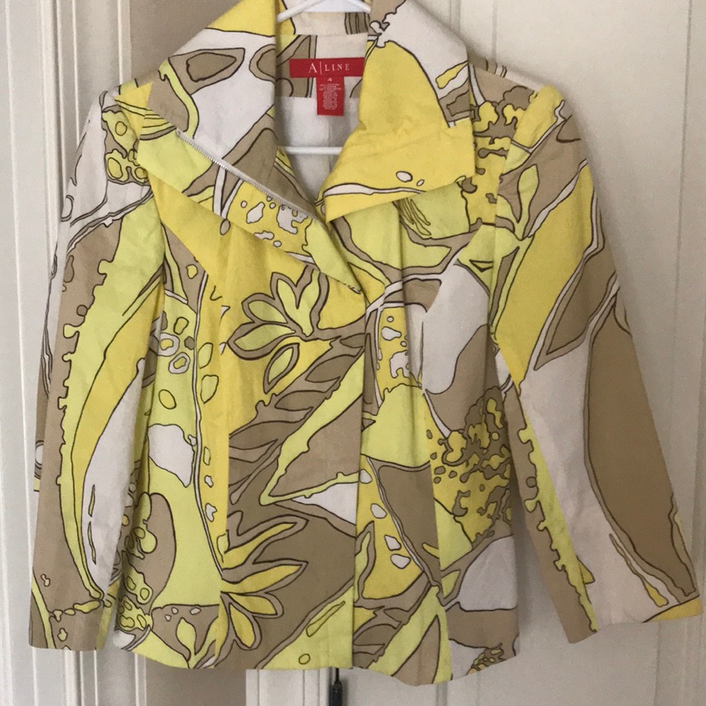 Lightweight Jacket With Lining